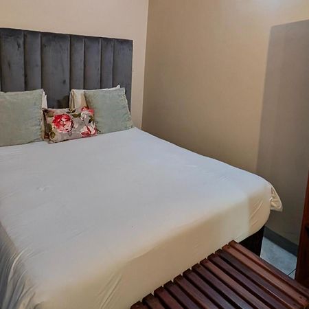 Mopani Lodge Victoria Falls Chambre photo